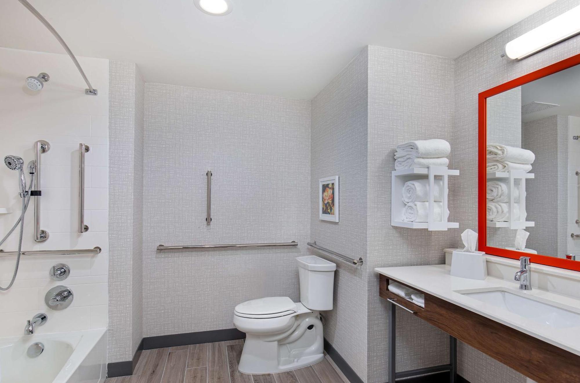 Hampton Inn Albertville, Al Luaran gambar