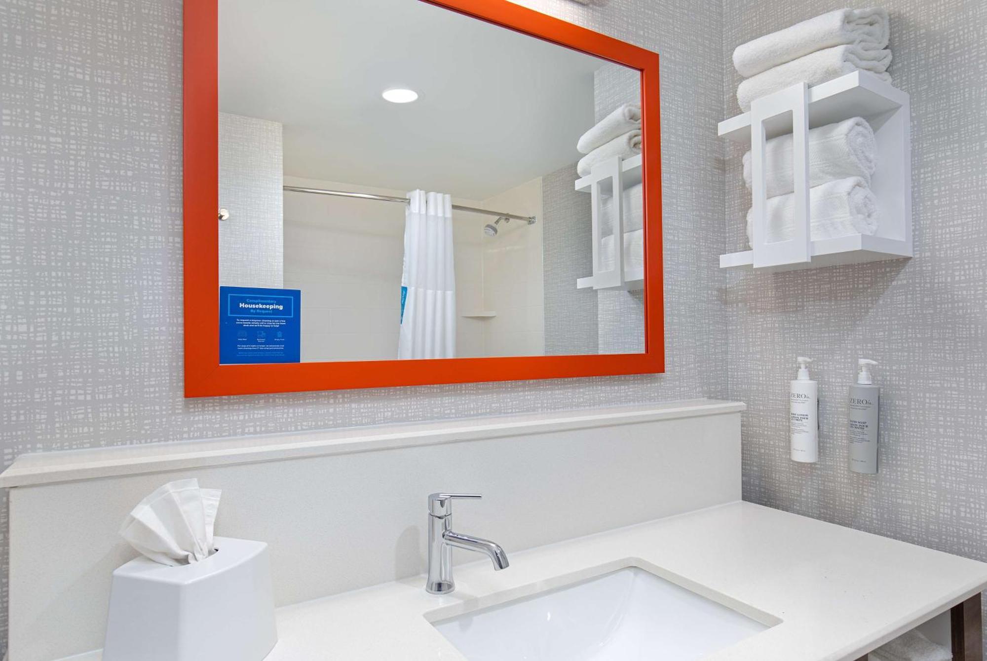 Hampton Inn Albertville, Al Luaran gambar